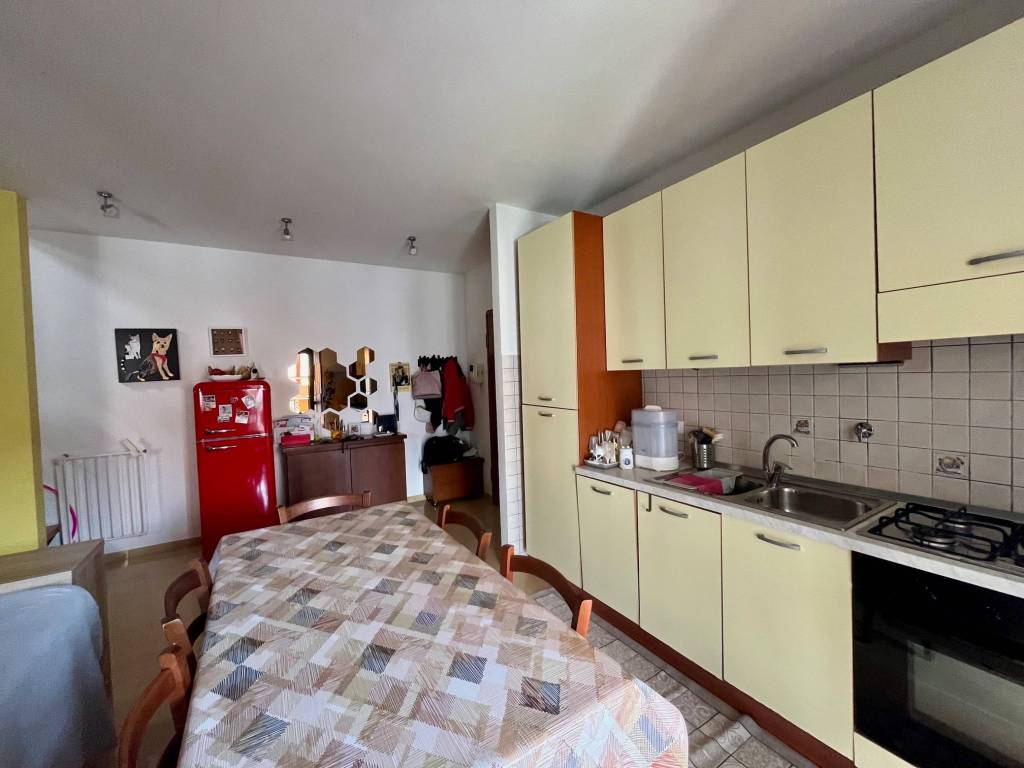Appartamento a Carmagnola in Via Bricherasio, 14 - Foto 3