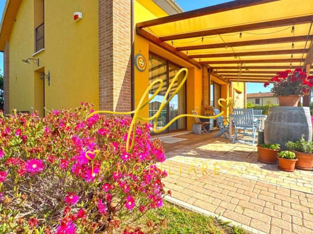 Villetta a schiera a Campiglia marittima - Foto 2