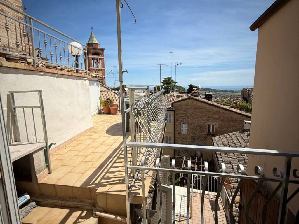 Appartamento a Fermo in Via Don Giovanni Minzoni - Foto 2