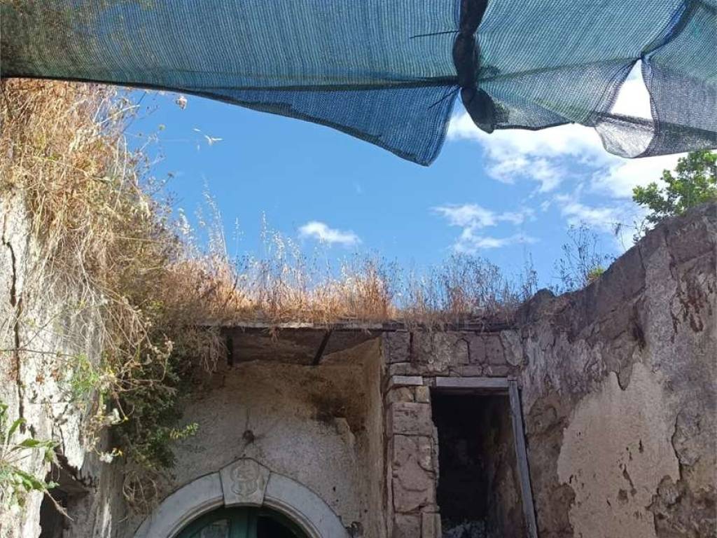 Palazzo / stabile a Mondragone in Via Duca degli Abruzzi - Foto 2