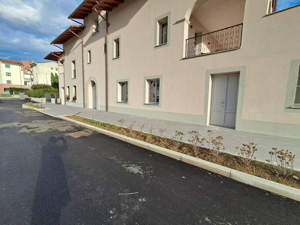Appartamento a Montemurlo in Via Barzano - Foto 3
