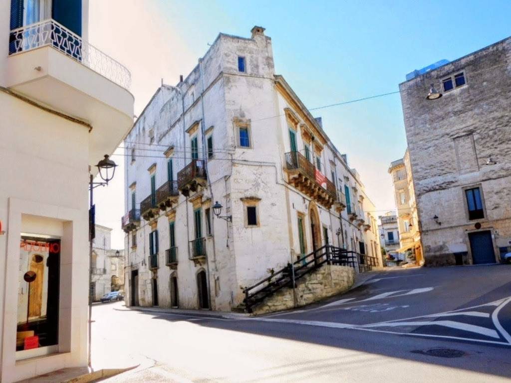Casa indipendente a Martina franca in Via Locorotondo - Foto 2