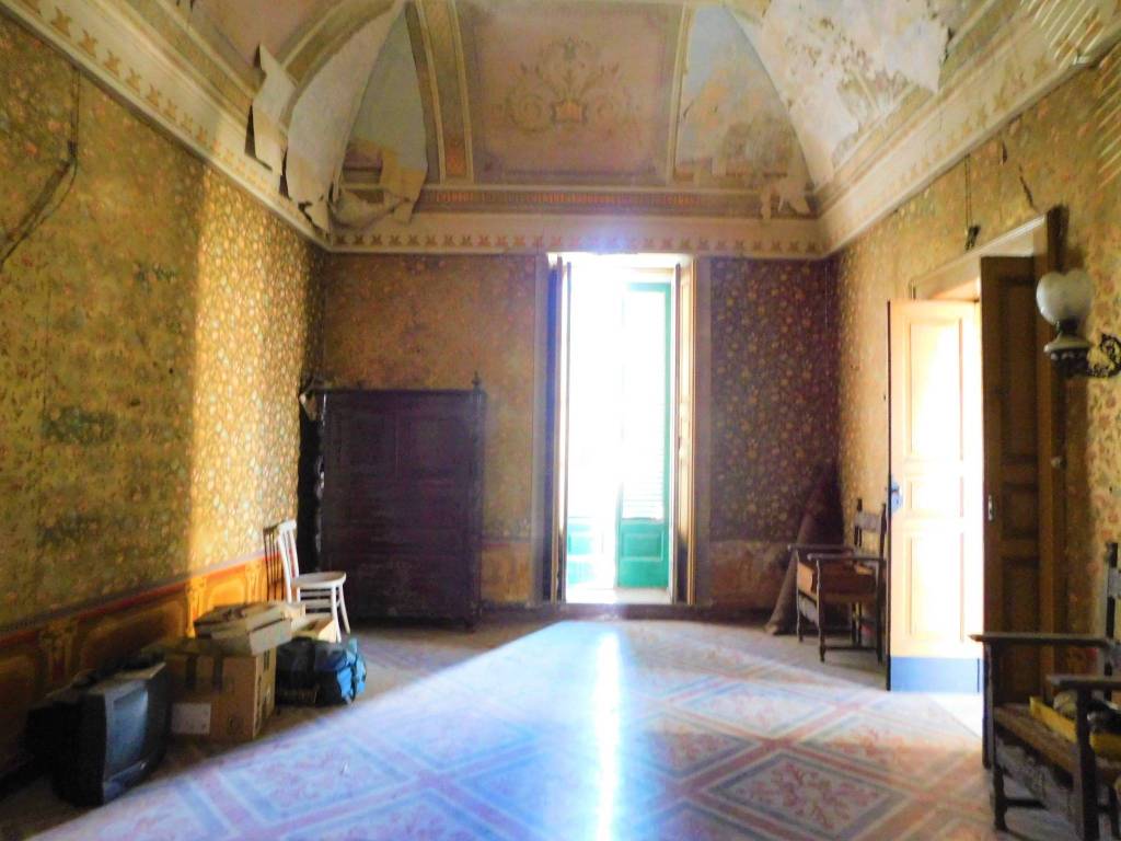 Casa indipendente a Martina franca in Via Locorotondo - Foto 3