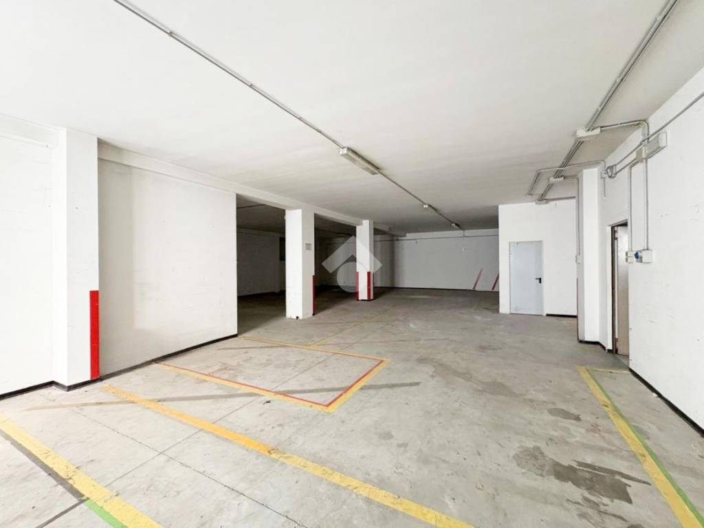 Box / garage a Lanciano in Via Don Minzoni, 32 - Foto 3