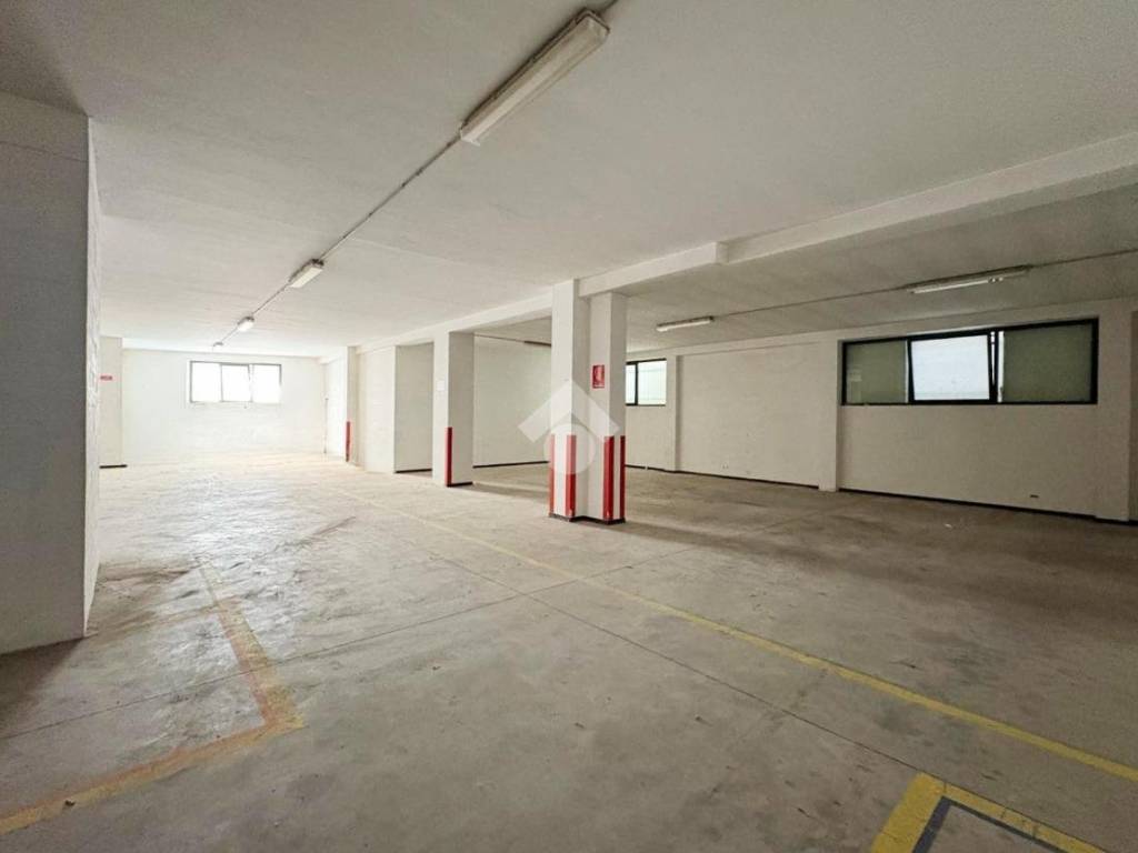 Box / garage a Lanciano in Via Don Minzoni, 32 - Foto 4