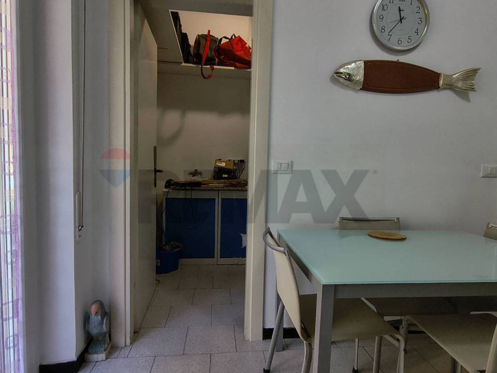 Appartamento a Vado ligure in via Armando Diaz, 7 - Foto 3