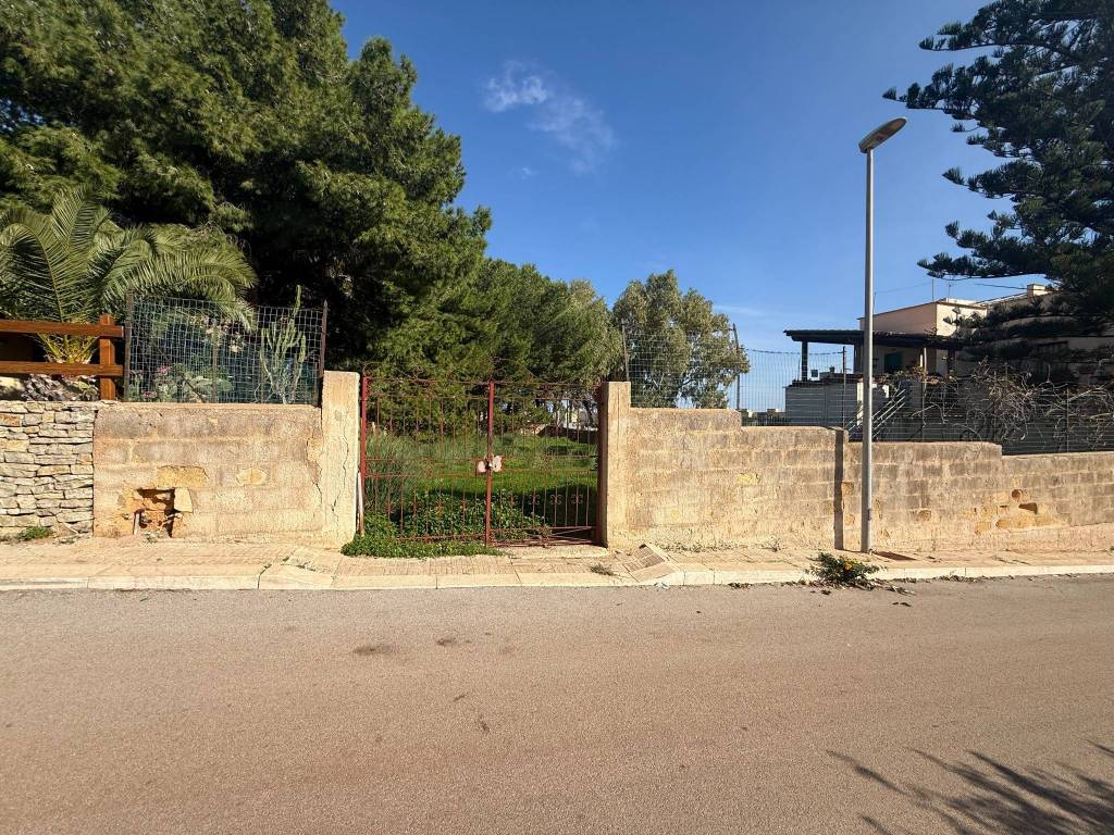Terreno a San vito lo capo in Via Lipomo, 7 - Foto 5