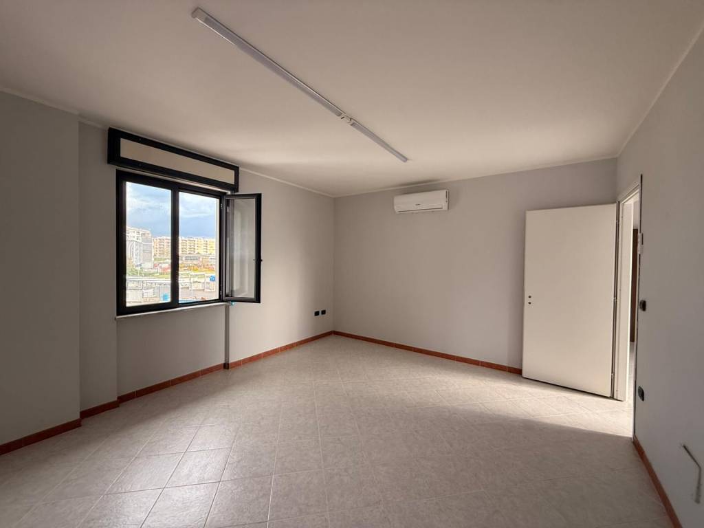 Immobile a Casalnuovo di napoli in Via Nazionale delle Puglie - Foto 4
