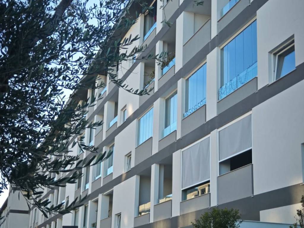 Appartamento a Bari in Via Mario Giannini - Foto 2