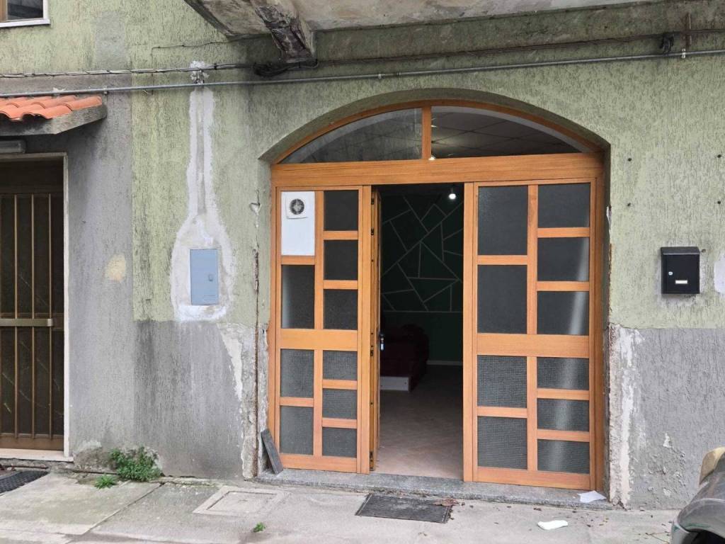 Immobile a Salerno in Piazza Medaglie d'Oro, 5 - Foto 3