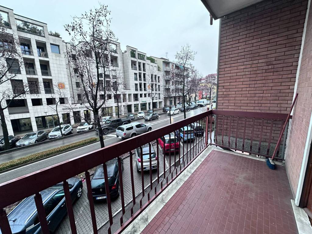 Appartamento a Alba in Corso Langhe, 12 - Foto 2