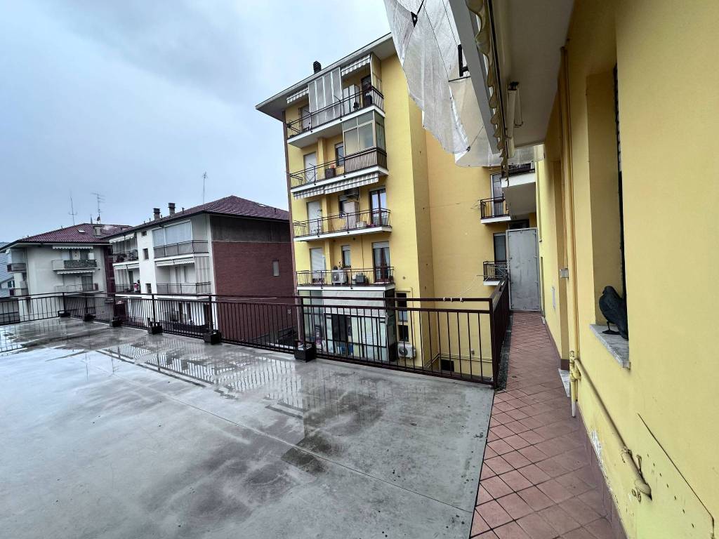 Appartamento a Alba in Corso Langhe, 12 - Foto 4