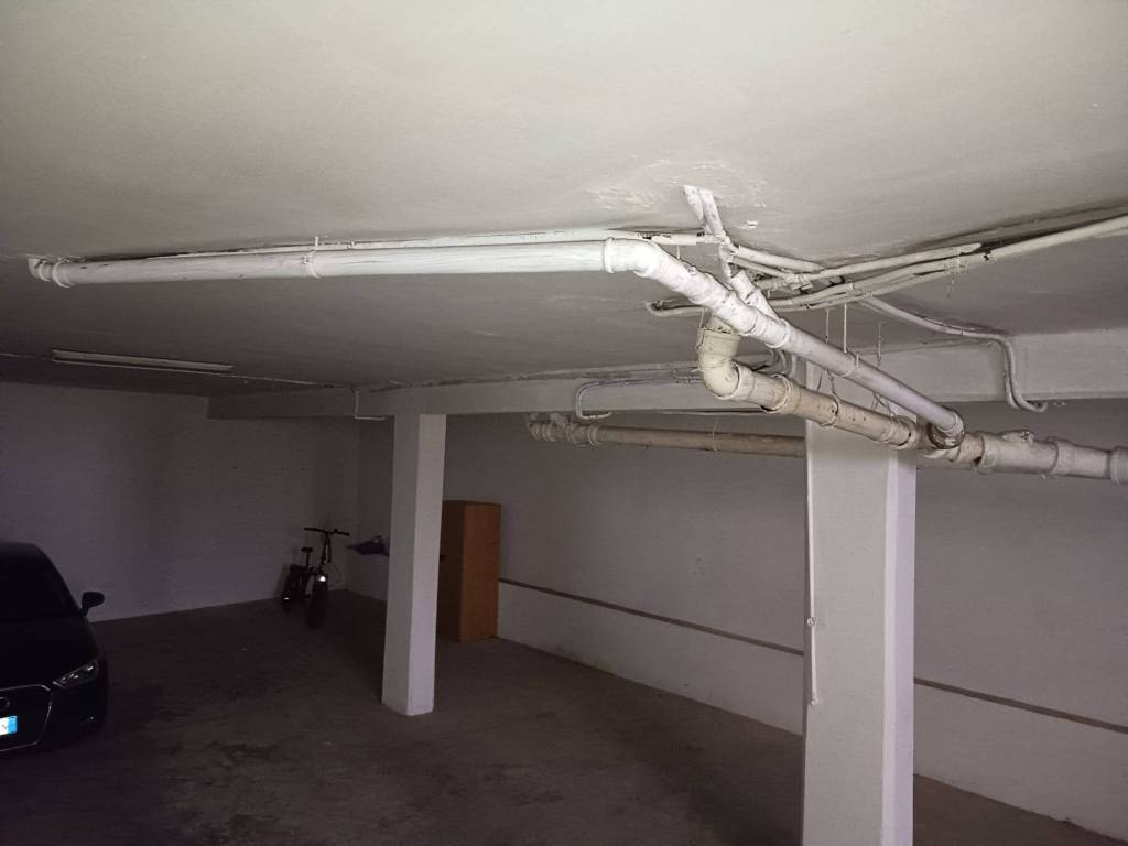 Box / garage a Andria in Via Varsavia - Foto 3
