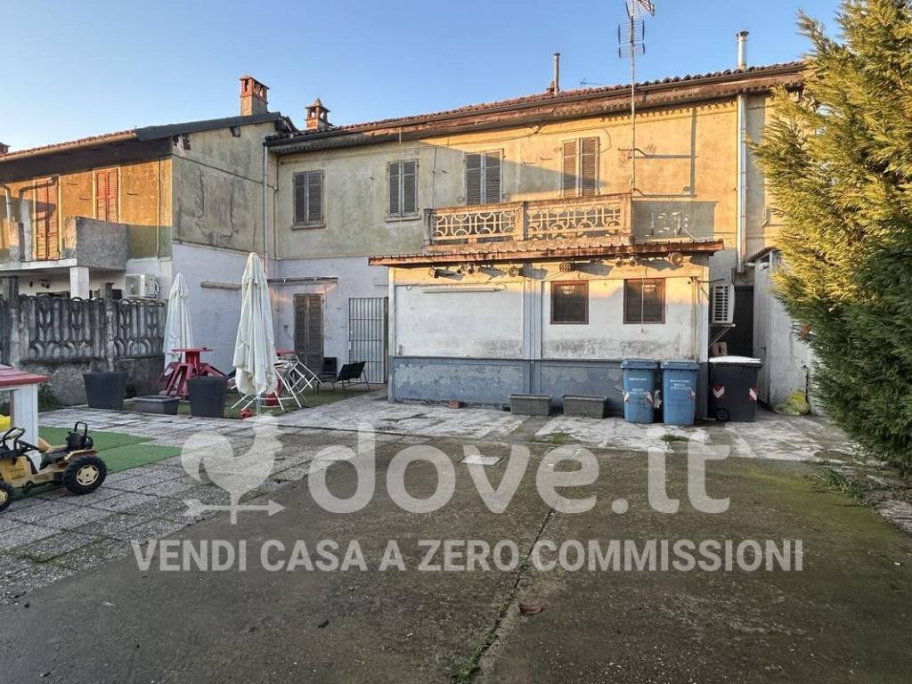 Palazzo / stabile a Borgolavezzaro in Via Roma, 77 - Foto 2