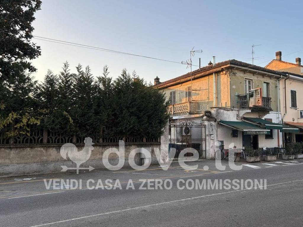 Palazzo / stabile a Borgolavezzaro in Via Roma, 77 - Foto 5