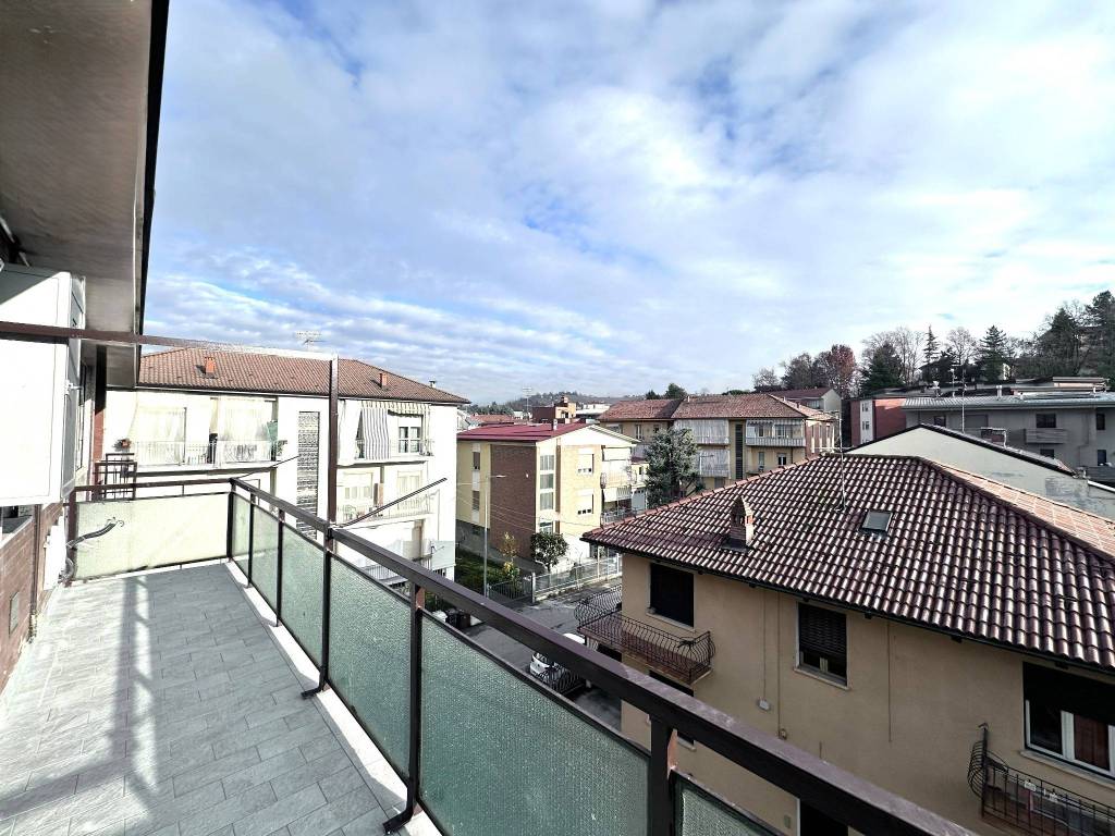Appartamento a Alba in Via Beppe Fenoglio, 8 - Foto 2