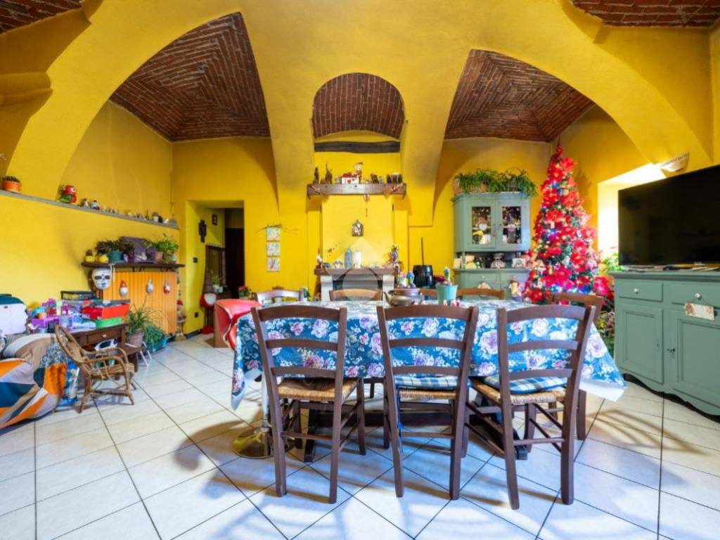 Casa indipendente a Saluzzo in VIA ROSSIGNOLA, 11 - Foto 3