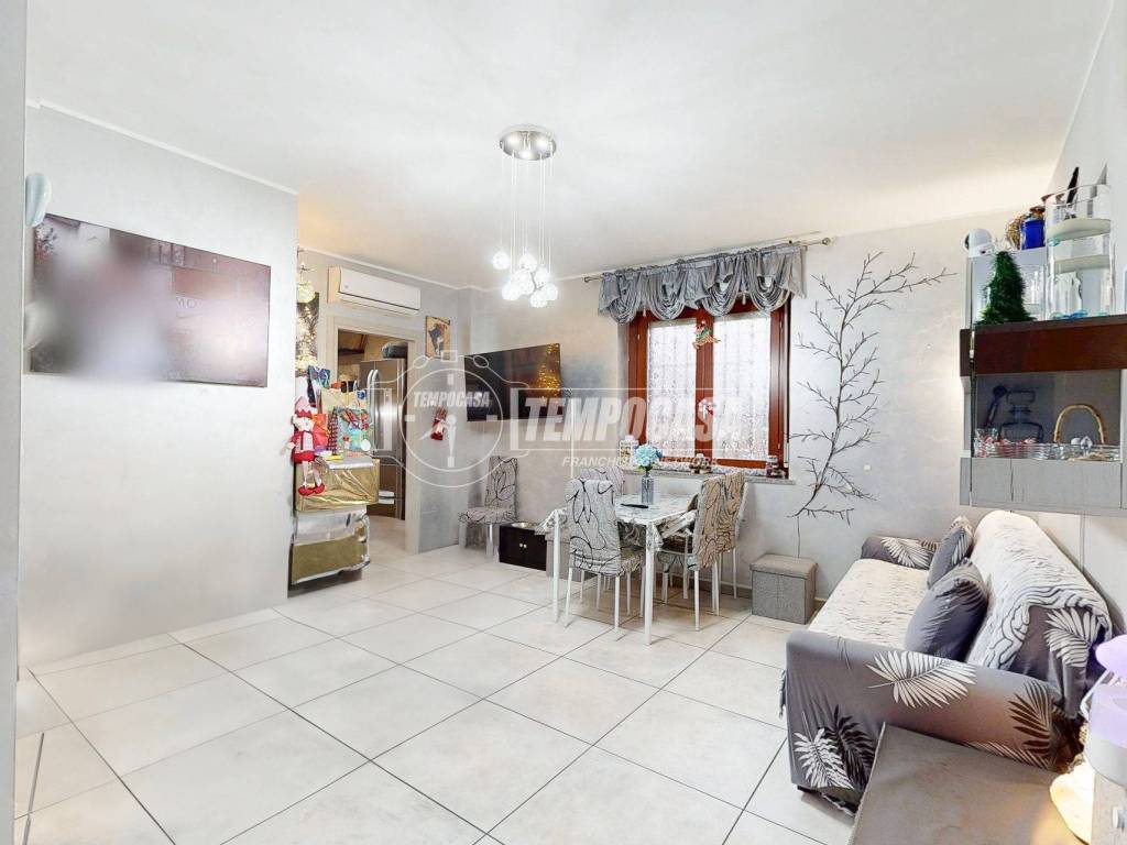 Appartamento a La loggia in Via Roma 22 - Foto 2