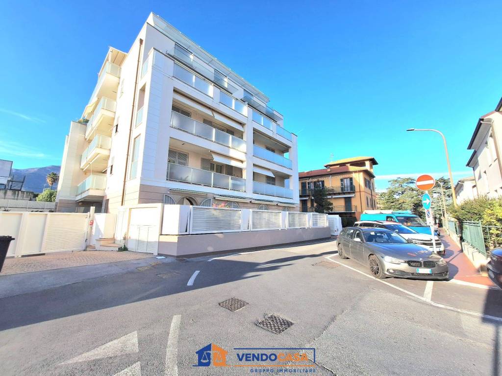 Box / garage a Loano in Via Monte Pasubio - Foto 4