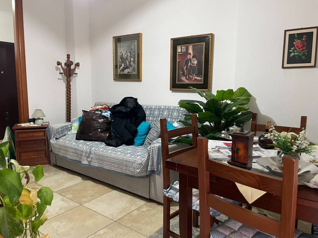 Appartamento a Sesto calende in Via dell'Olmo - Foto 4