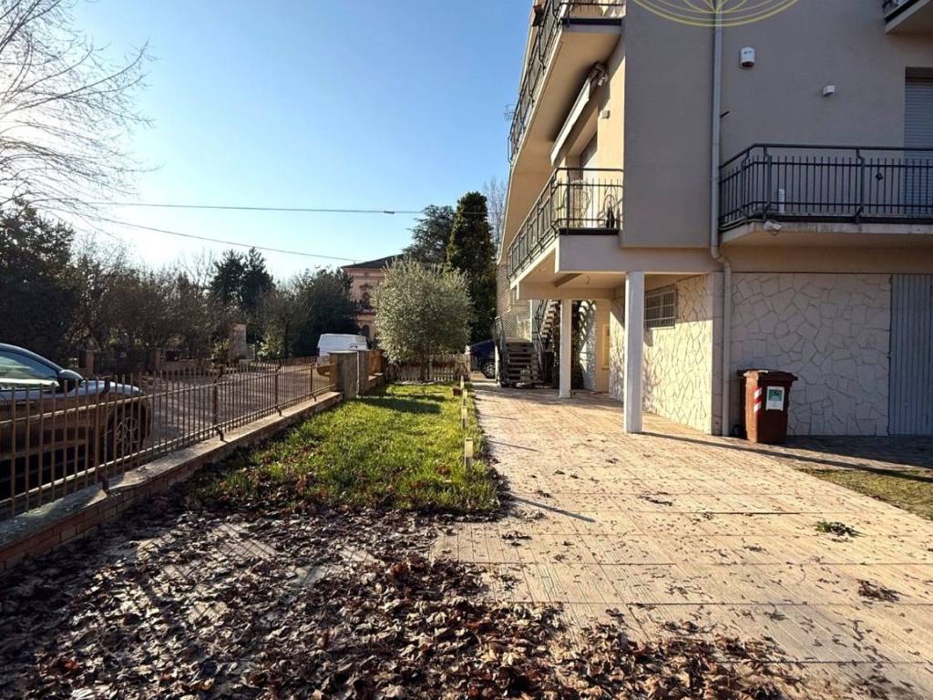 Villetta a schiera a Nonantola in Via Giuseppe Di Vittorio - Foto 2