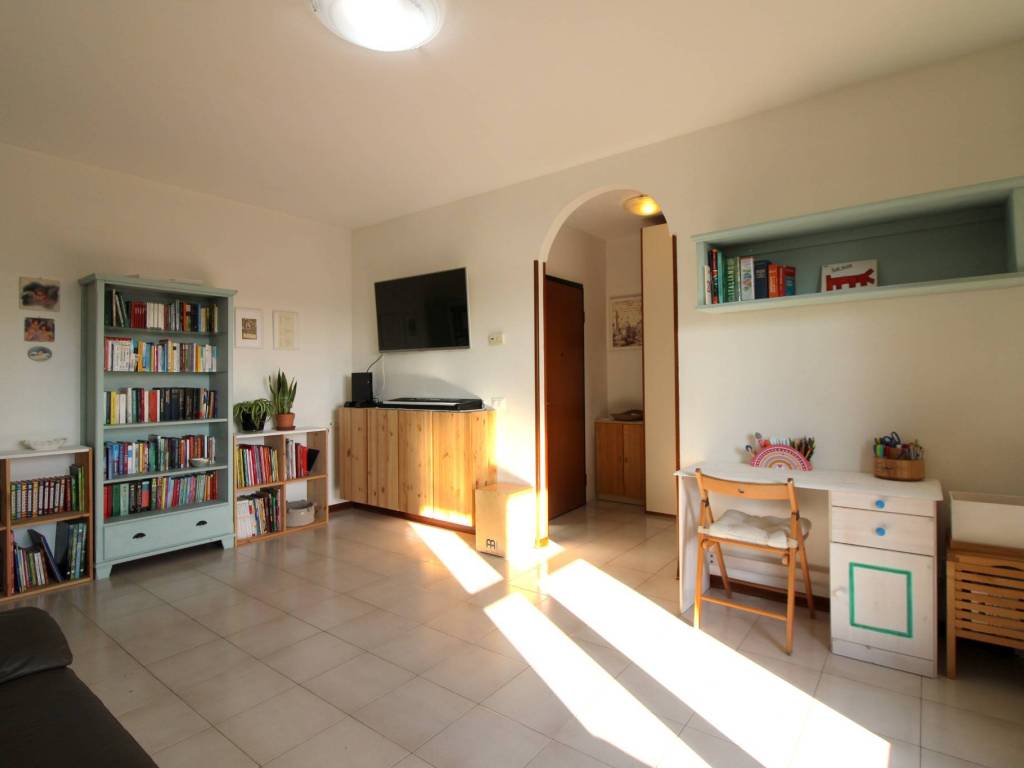 Appartamento a Reggio emilia in Via Cesare Zavattini - Foto 3