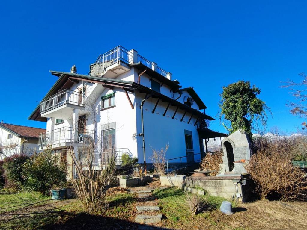 Villa a Gaglianico in Via 25 Aprile - Foto 2