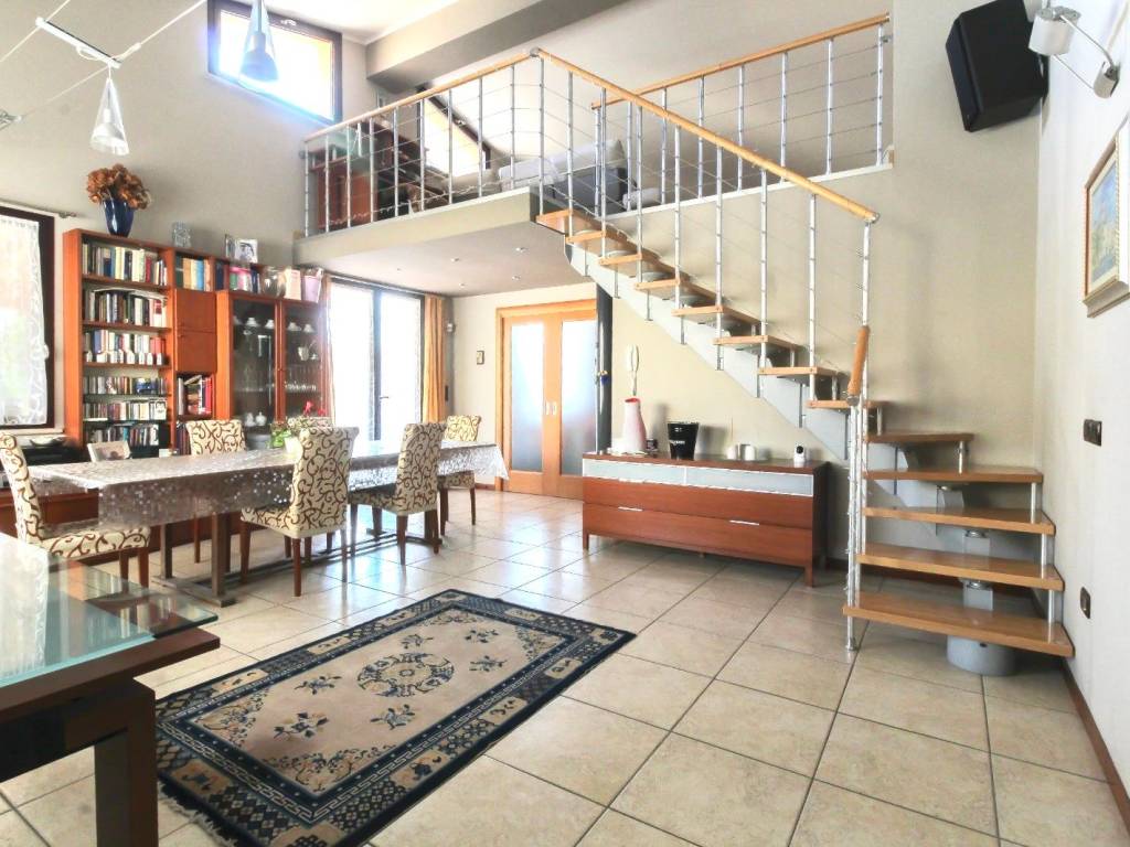 Villa a Lonato del garda in Via Brenta, 10 - Foto 2
