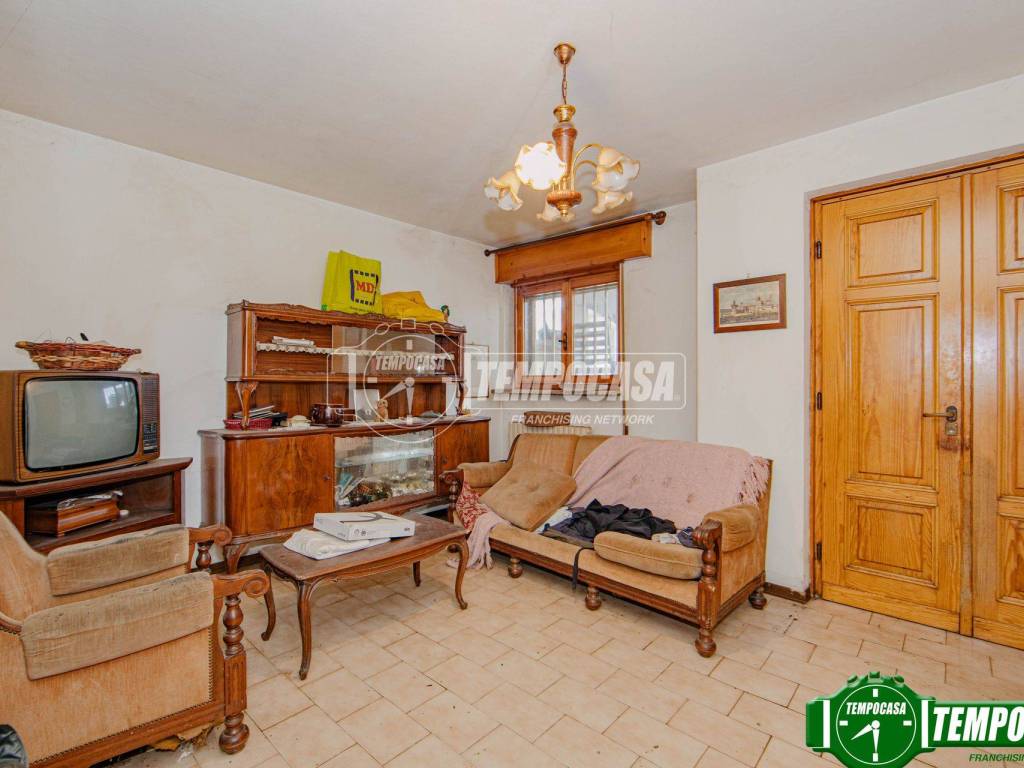 Casa indipendente a Voghera in Strada Valle - Foto 3