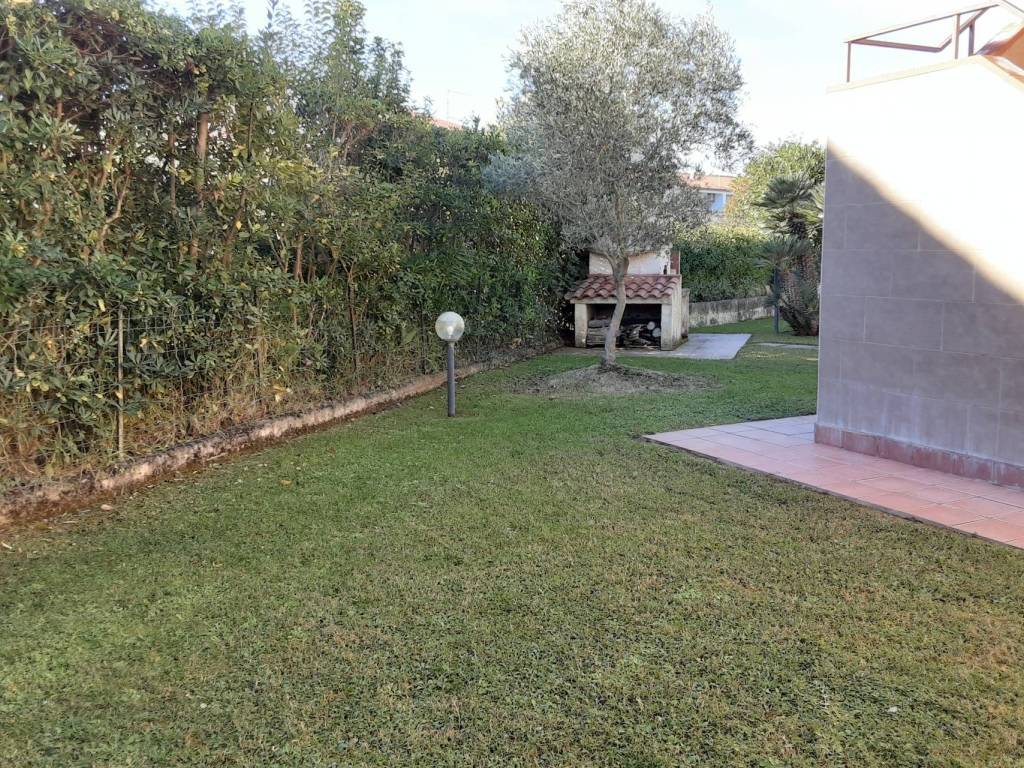 Villa a Tarquinia in Via Torrente del Torrone - Foto 5