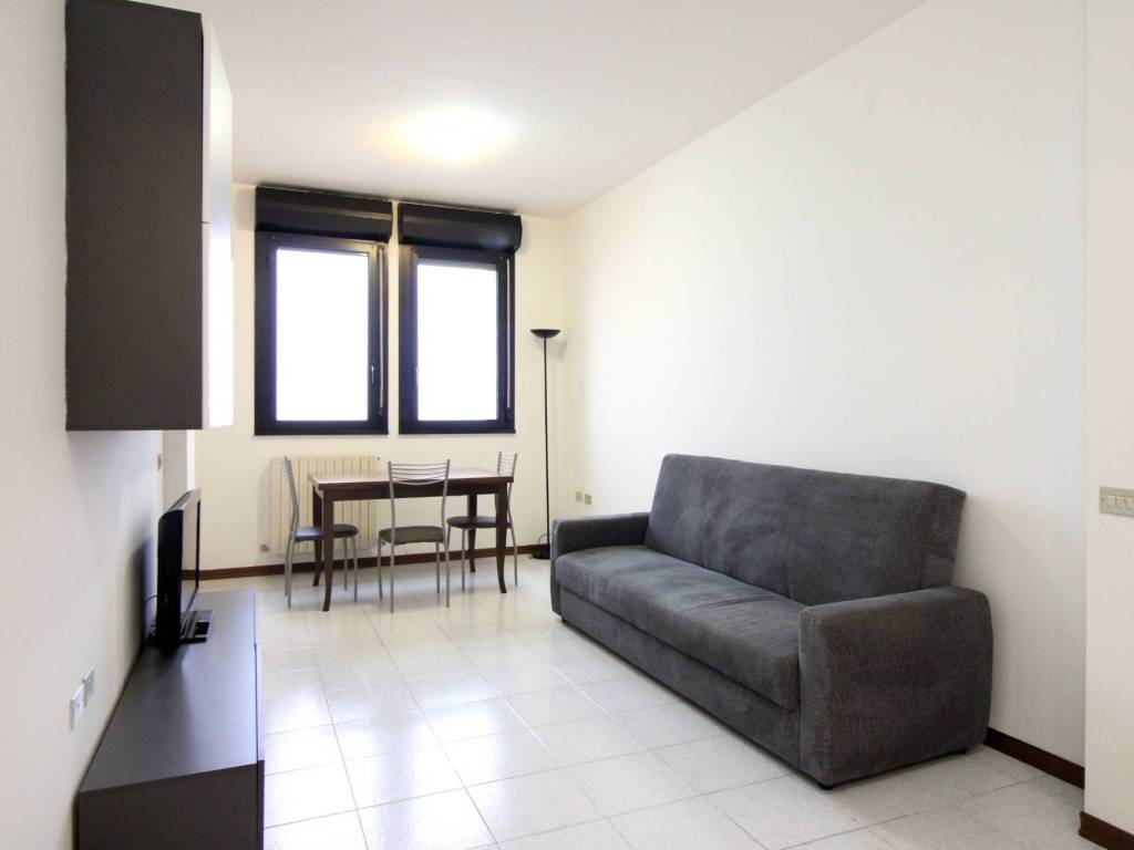 Appartamento a Reggio emilia in Via Achille Peri - Foto 3