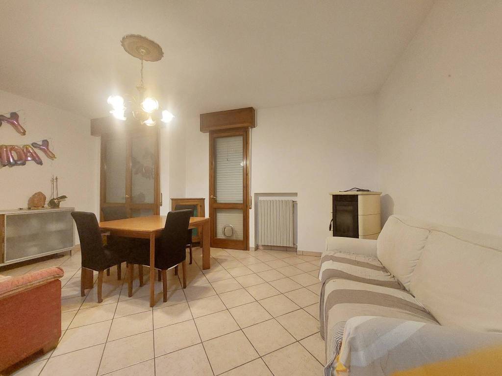 Appartamento a Luzzara in Via Circonvallazione Ovest - Foto 2