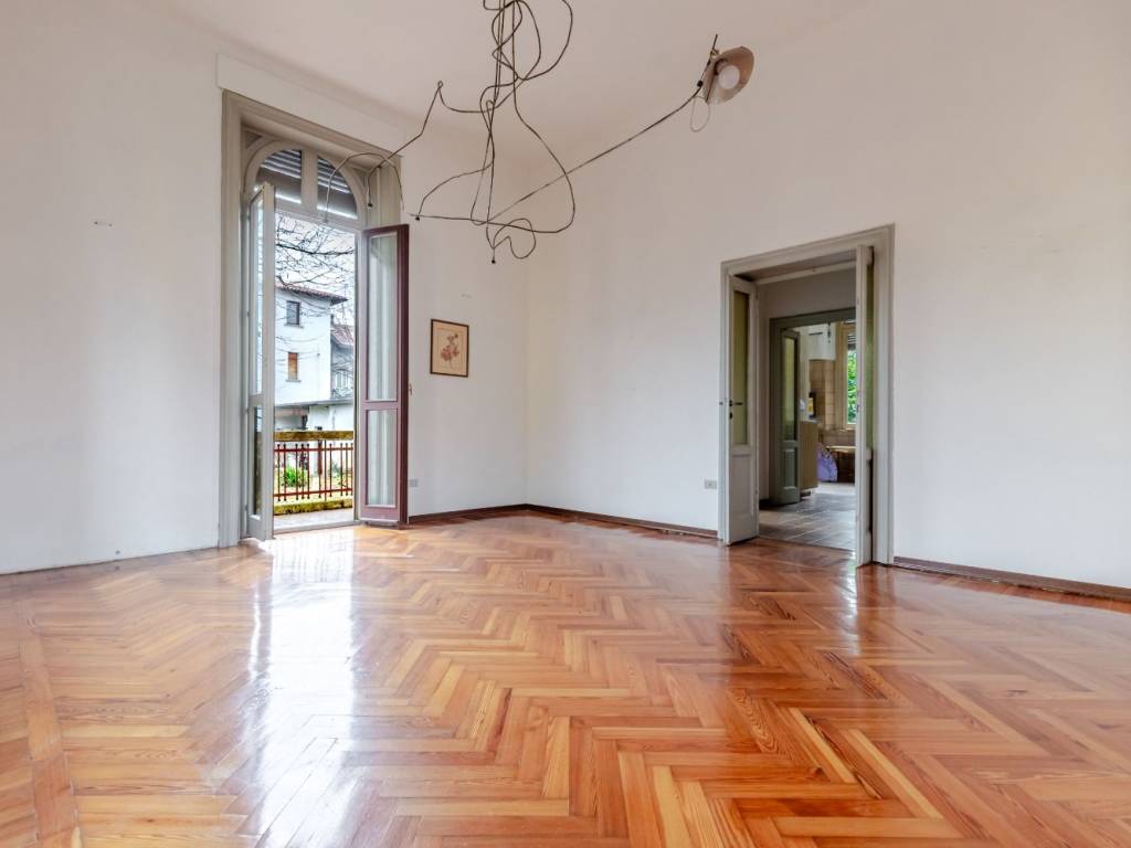 Villa a Tradate in Via Zini, 9 - Foto 4