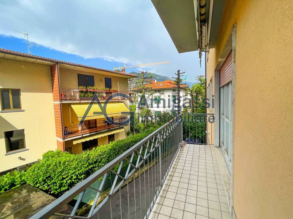 Appartamento a Sarnico in Via Giuseppe Garibaldi - Foto 2