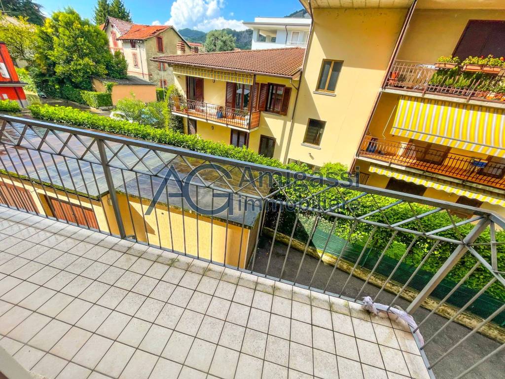 Appartamento a Sarnico in Via Giuseppe Garibaldi - Foto 4