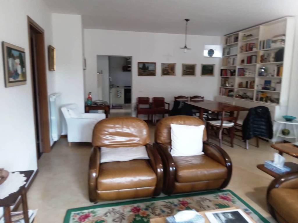 Appartamento a Acquasparta in Viale Cesare Battisti, 7 - Foto 4