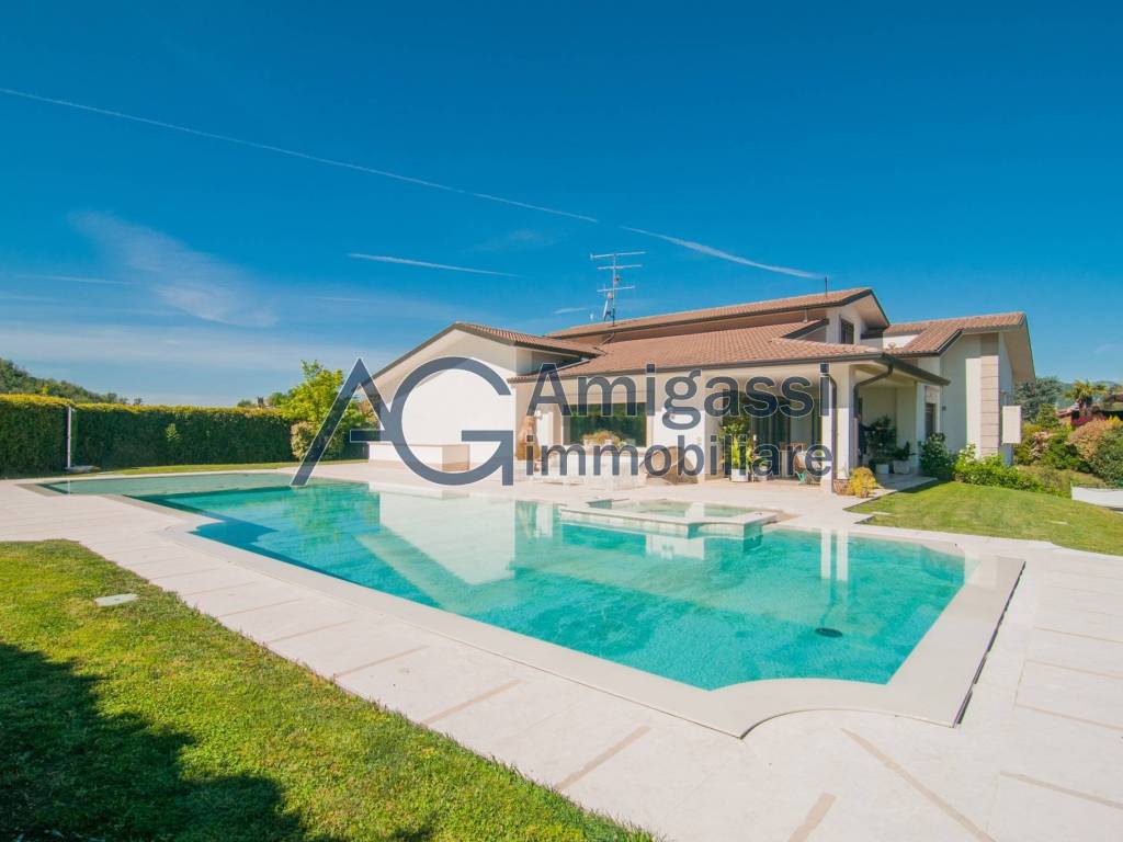 Villa a Paratico in Via Gorizia - Foto 2