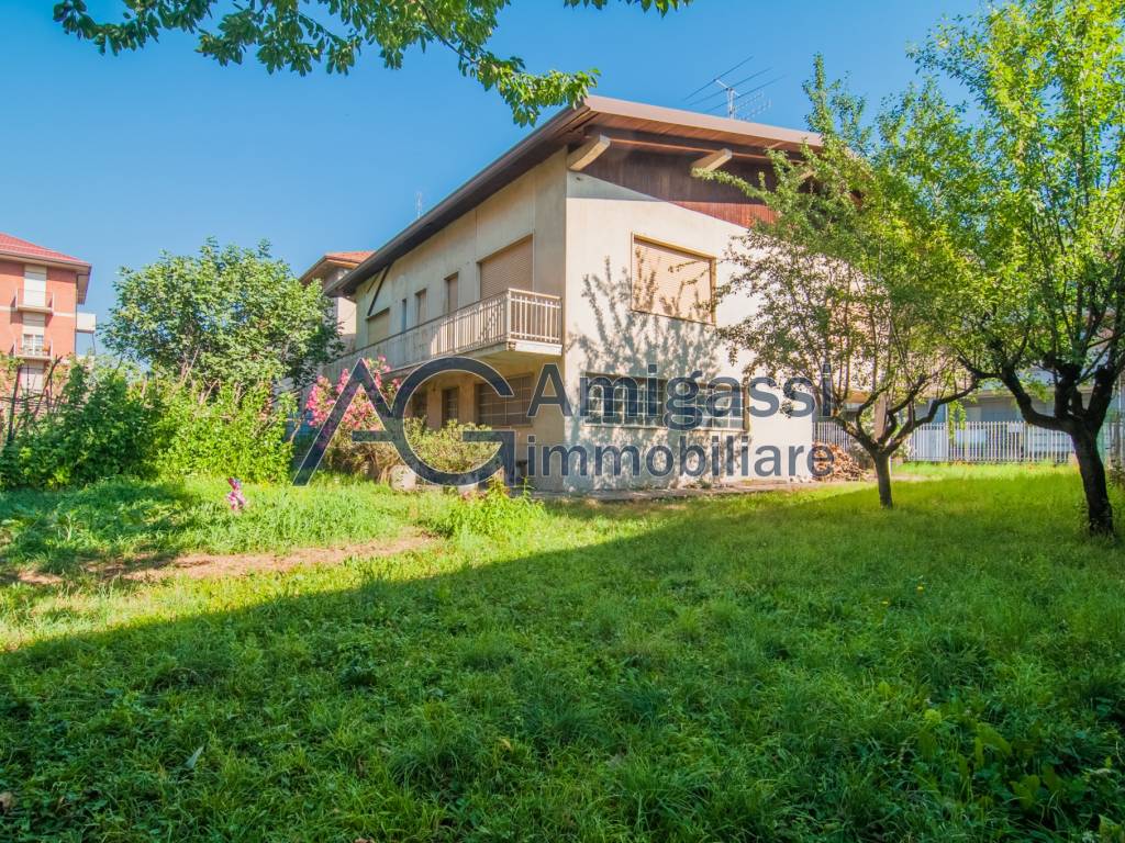 Villa a Almè in Via Campofiori, 1 - Foto 2
