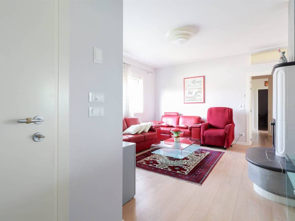 Villa a Portogruaro in Via Gozzi , 26 - Foto 2