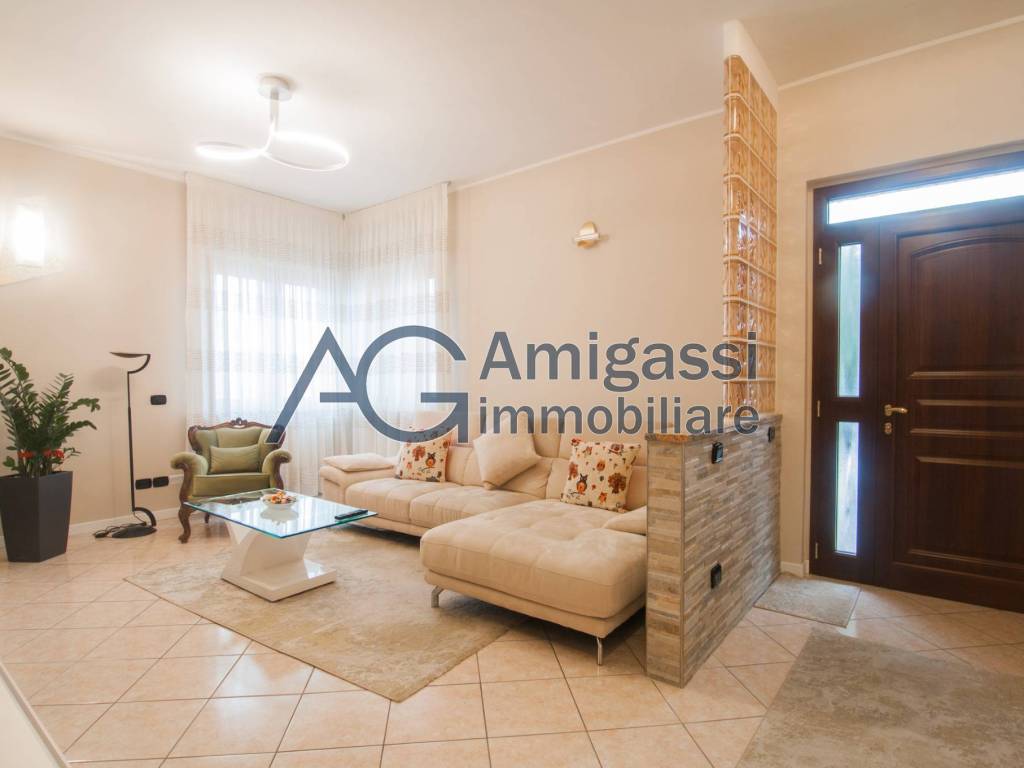 Villa a Bonate sopra in Via Trieste - Foto 4