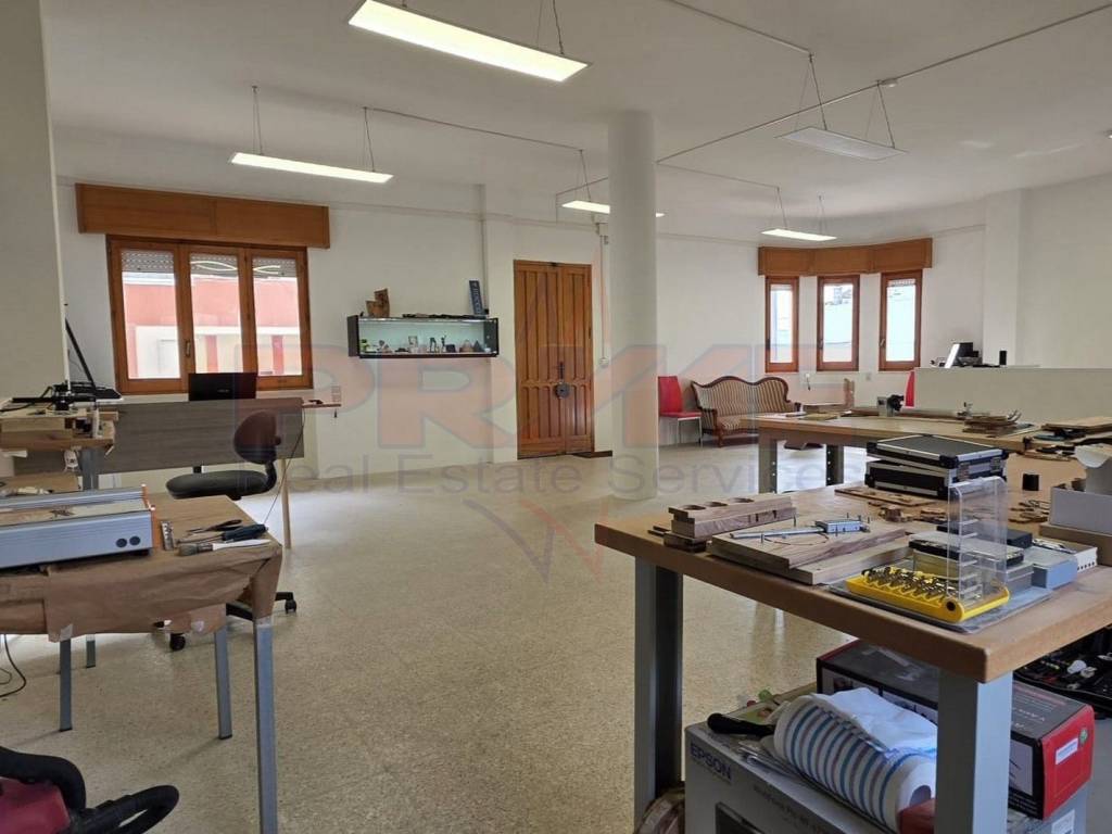 Villa a Parabita in Via Tito Speri - Foto 4