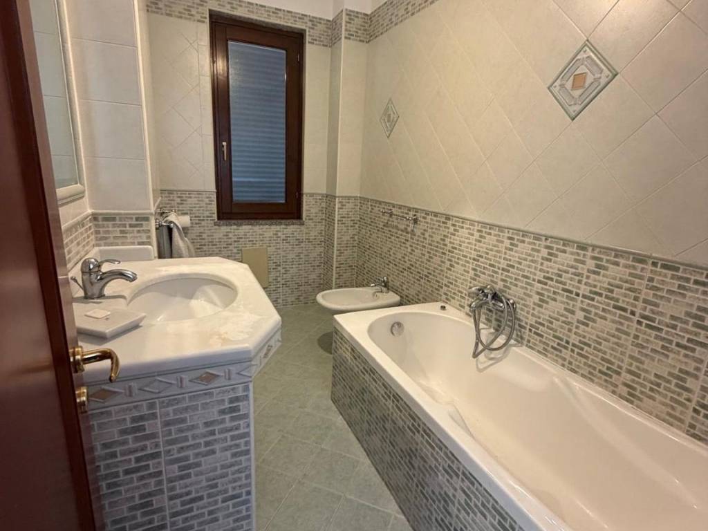 Appartamento a Acerra in Via Gaetano Dublino - Foto 5