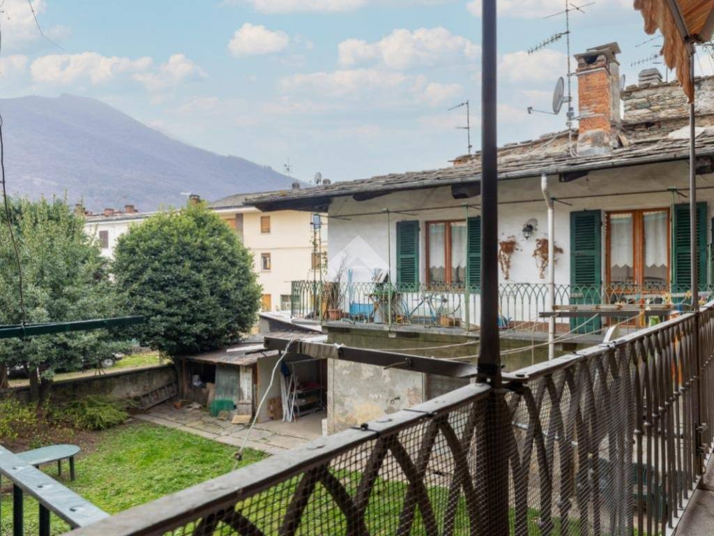 Appartamento a Torre pellice in Via Arnaud, 13 - Foto 2