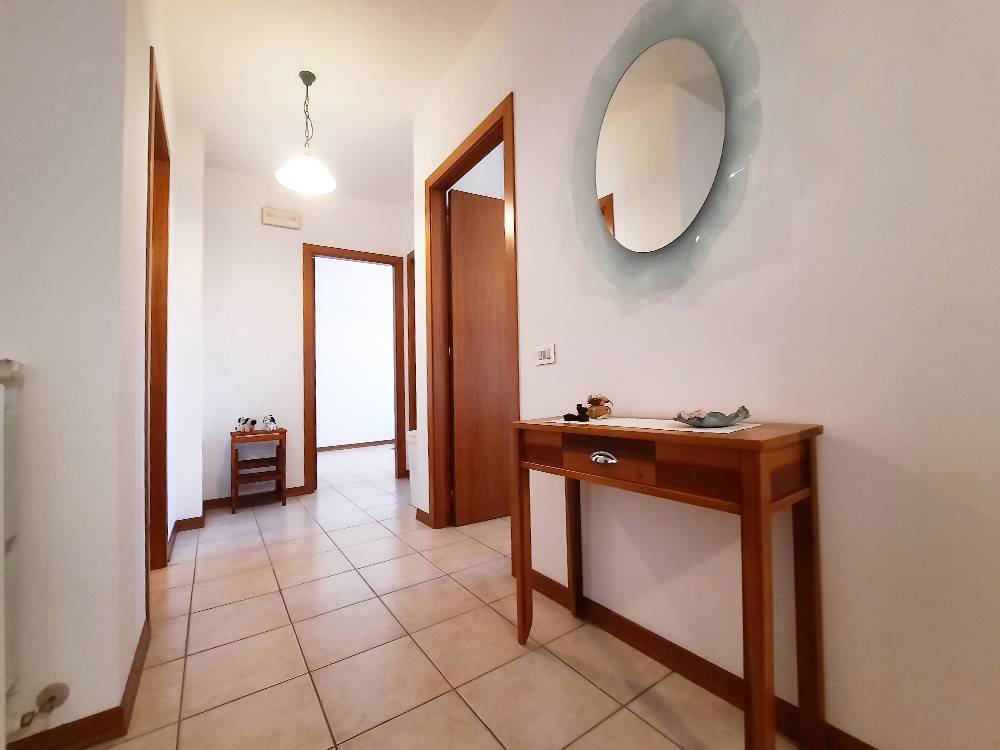 Appartamento a Alba adriatica in Via delle Gardenie, 7 - Foto 4