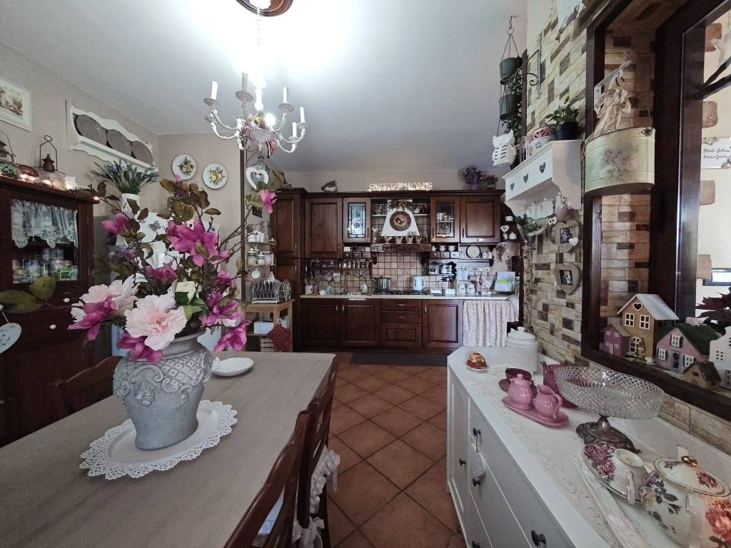 Appartamento a Giugliano in campania in Via Grotta dell'Olmo, 98 - Foto 5