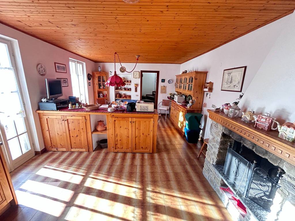 Casa indipendente a Perinaldo in Località Massabò, 4 - Foto 3