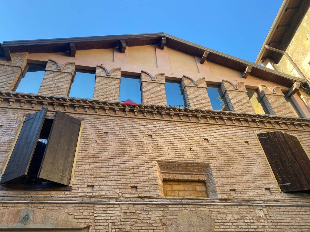 Casa indipendente a Bologna in Via Tagliapietre - Foto 2