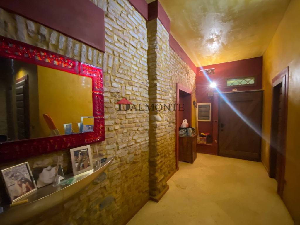 Casa indipendente a Bologna in Via Tagliapietre - Foto 3