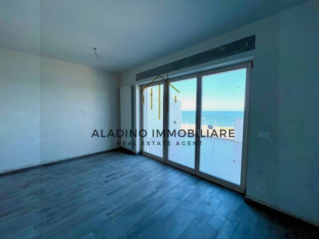 Attico / mansarda a Trani - Foto 2