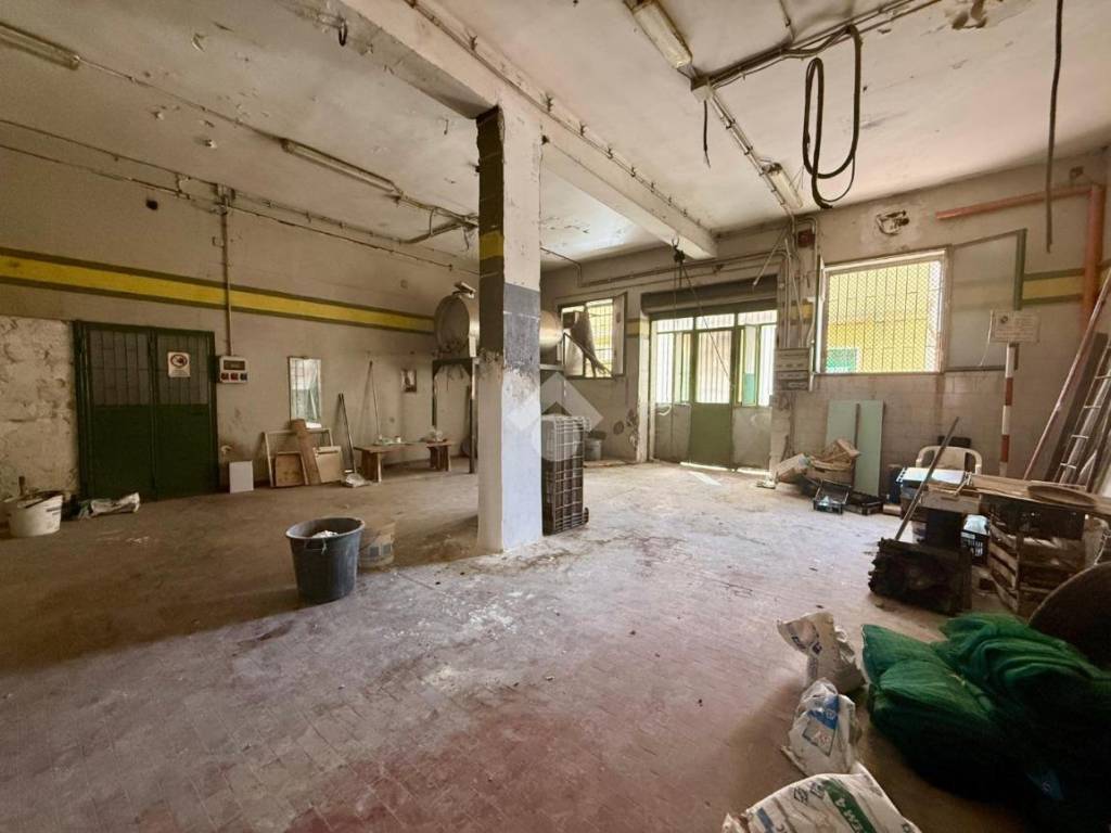 Box / garage a Bitonto in Via Castelfidardo, 71 - Foto 2